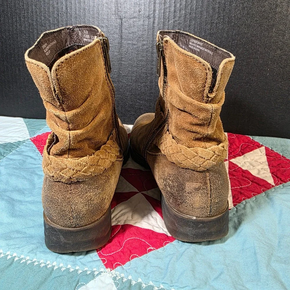 Born‎ Suede Ankle Boots Womens 6.5M Tan Brown Slouchy Distressed Braided Strap